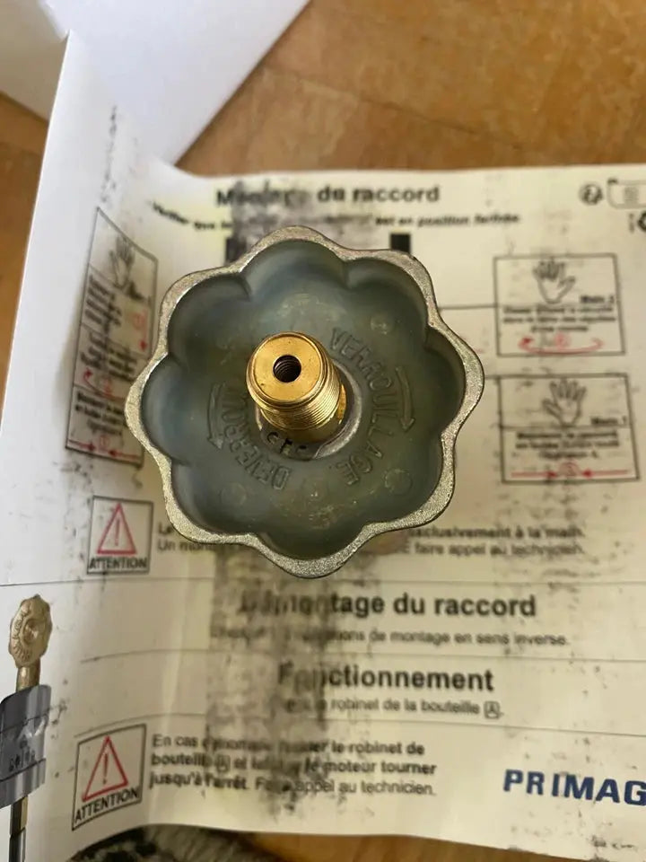 COUPLEUR LYRE CARBURATION GAZ PRIMAGAZ Connector bottle LPG Primagaz PRIMAGAZ
