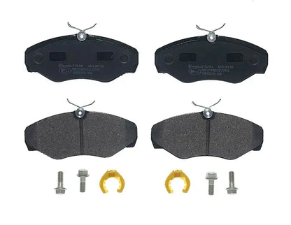 BREMBO P 56 061 Plaquettes de frein pour RENAULT NISSAN OPEL BREMBO