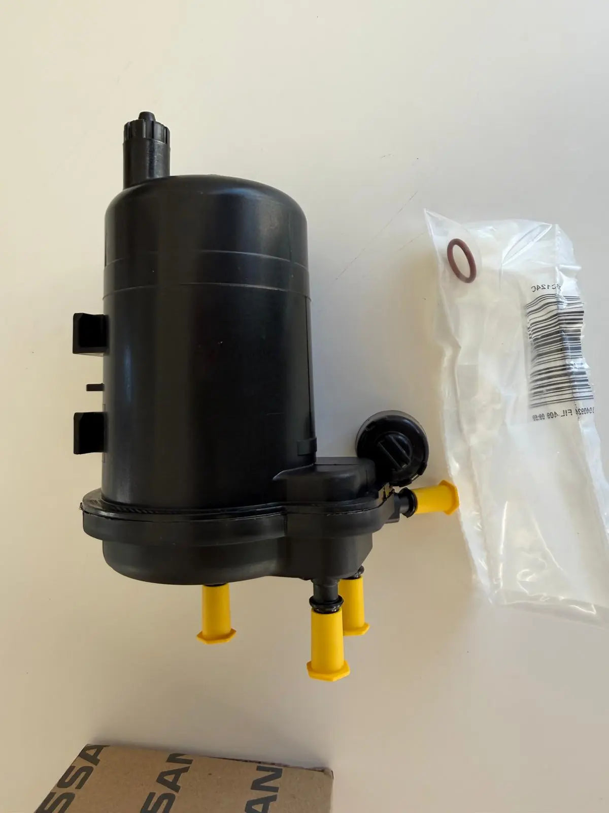 NISSAN 1640100Q0D Filtre à carburant NISSAN