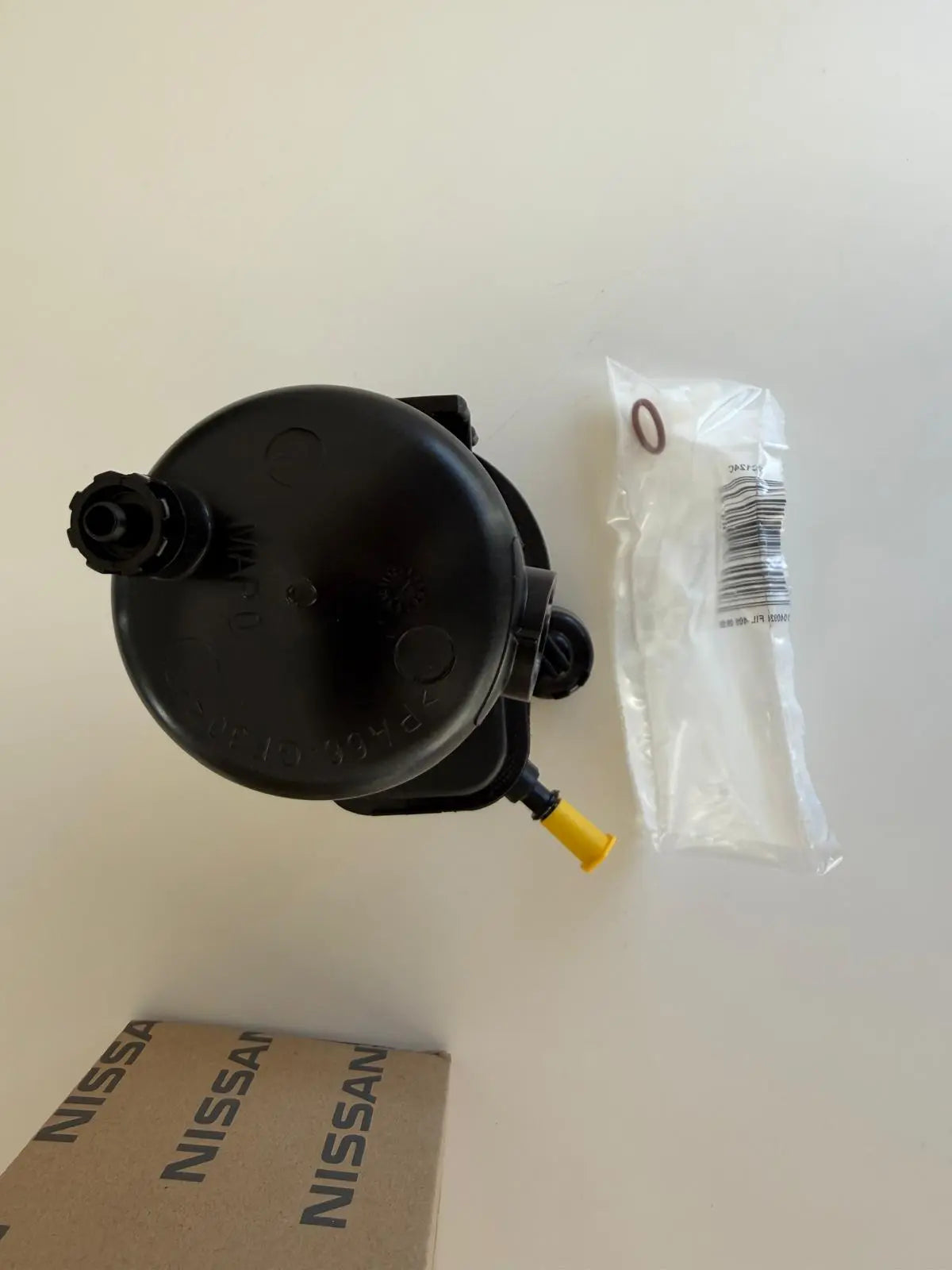 NISSAN 1640100Q0D Filtre à carburant NISSAN
