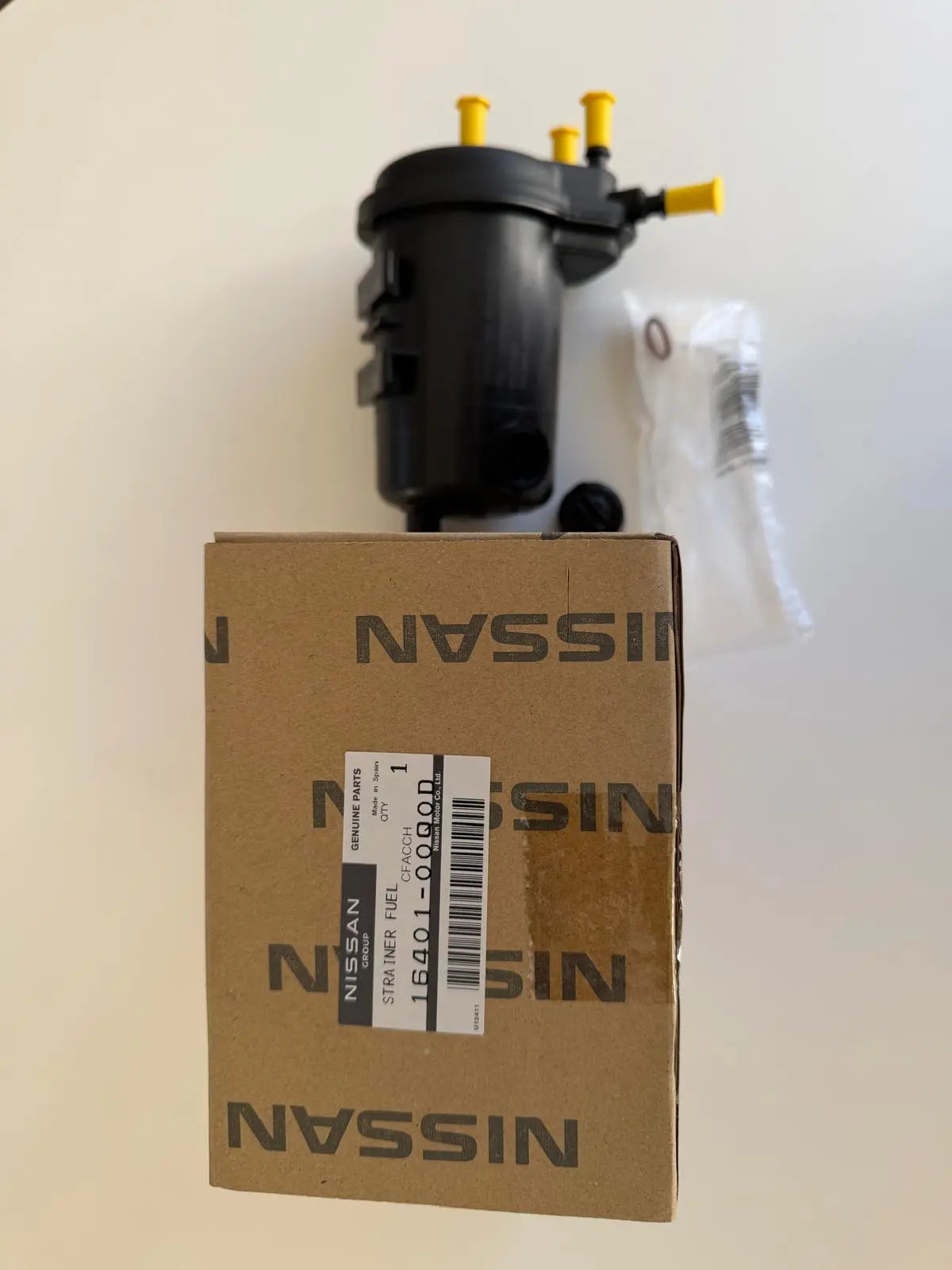 NISSAN 1640100Q0D Filtre à carburant NISSAN