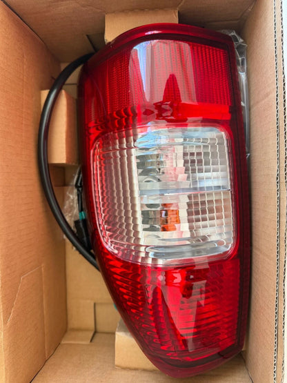 DEPO 213-1926R-AE Feu arrière droit ISUZU D-MAX I DEPO
