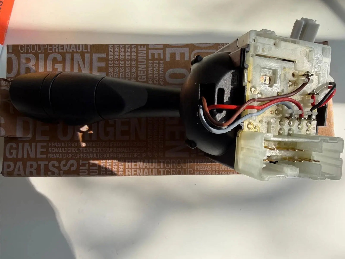 Renault 8201167992 Commutateur D’éclairage STEERING COLUMN SWITCH Original - GR PARTS