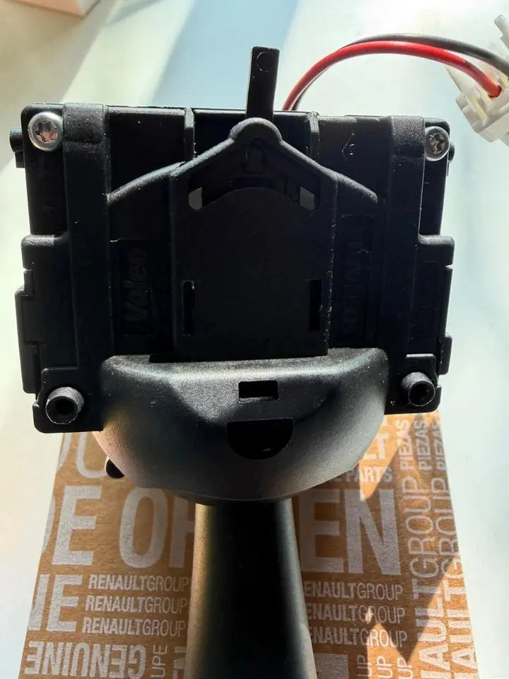 Renault 8201167992 Commutateur D’éclairage STEERING COLUMN SWITCH Original - GR PARTS